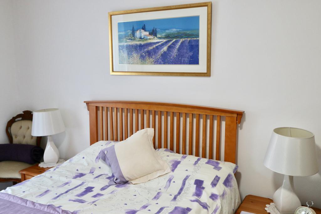 The Old Bakehouse Bed & Breakfast Colyton Exterior photo